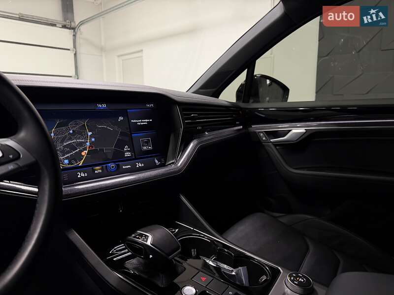 Позашляховик / Кросовер Volkswagen Touareg 2019 в Тернополі фото 32 Позашляховик / Кросовер Volkswagen Touareg 2019 в Тернополі