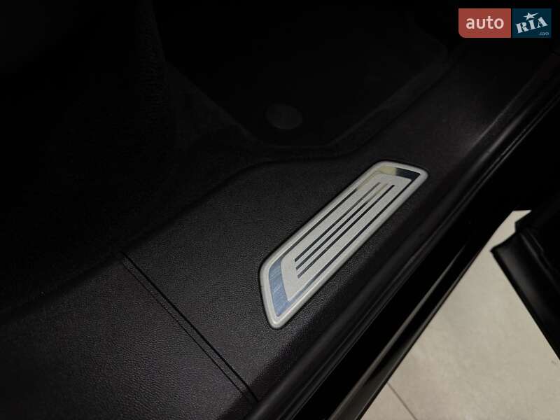 Позашляховик / Кросовер Volkswagen Touareg 2019 в Тернополі фото 53 Позашляховик / Кросовер Volkswagen Touareg 2019 в Тернополі