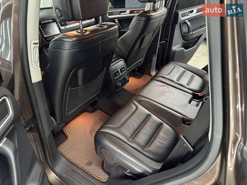 Позашляховик / Кросовер Volkswagen Touareg 2013 в Кременці фото 37 Позашляховик / Кросовер Volkswagen Touareg 2013 в Кременці