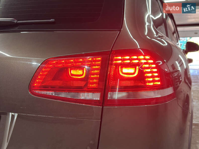 Позашляховик / Кросовер Volkswagen Touareg 2013 в Кременці фото 68 Позашляховик / Кросовер Volkswagen Touareg 2013 в Кременці