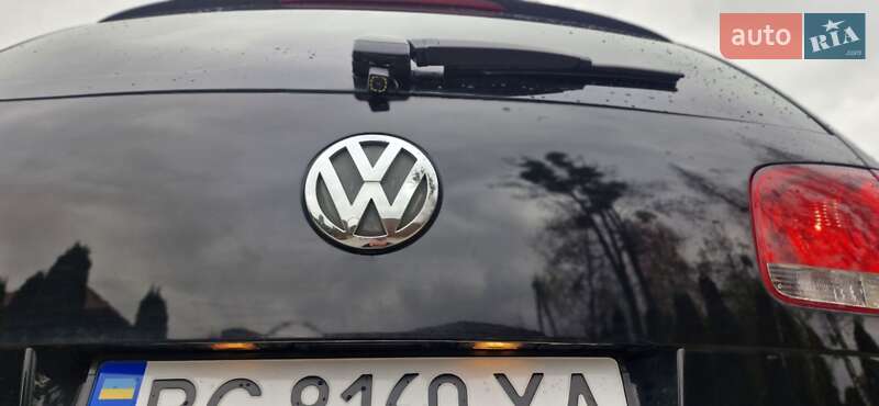 Внедорожник / Кроссовер Volkswagen Touareg 2003 в Львове