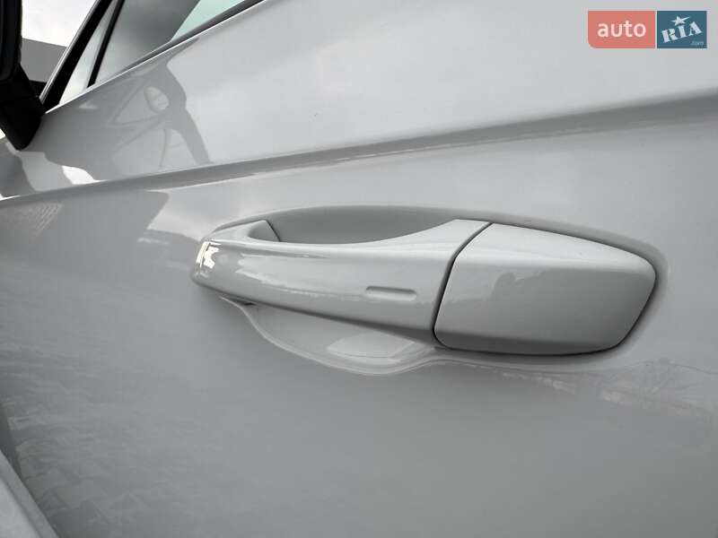 Внедорожник / Кроссовер Volkswagen Touareg 2020 в Хмельницком