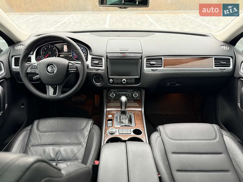 Внедорожник / Кроссовер Volkswagen Touareg 2015 в Виннице фото 31 Внедорожник / Кроссовер Volkswagen Touareg 2015 в Виннице