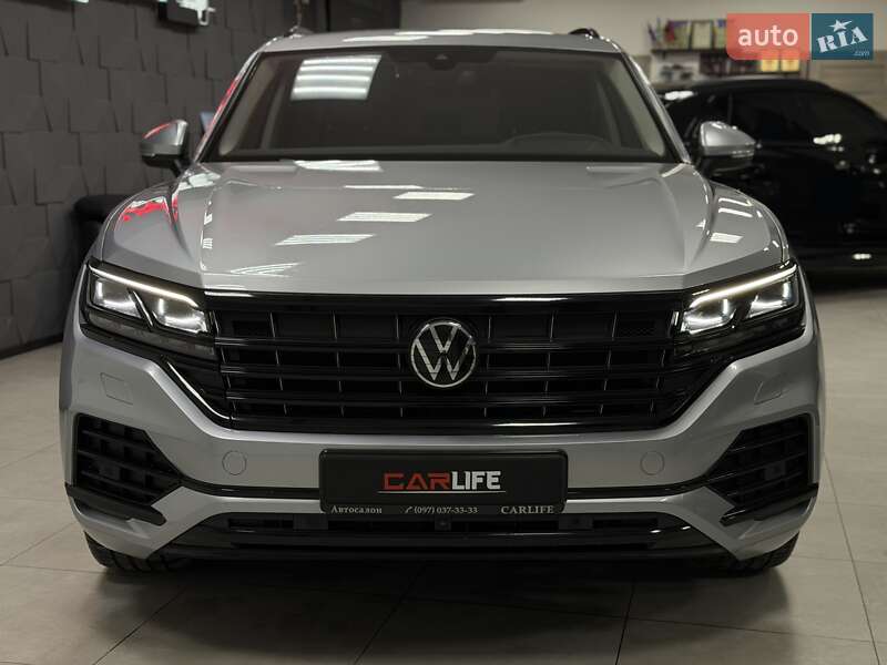 Позашляховик / Кросовер Volkswagen Touareg 2020 в Тернополі