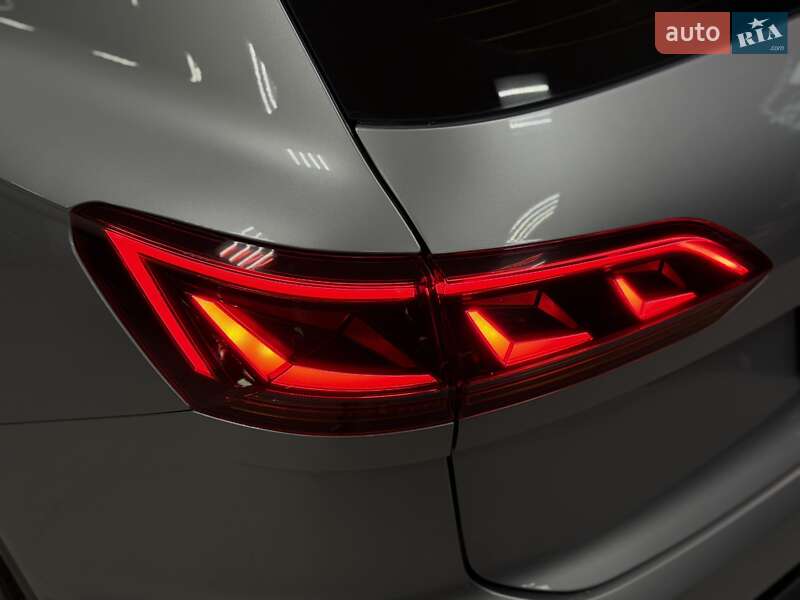 Позашляховик / Кросовер Volkswagen Touareg 2020 в Тернополі