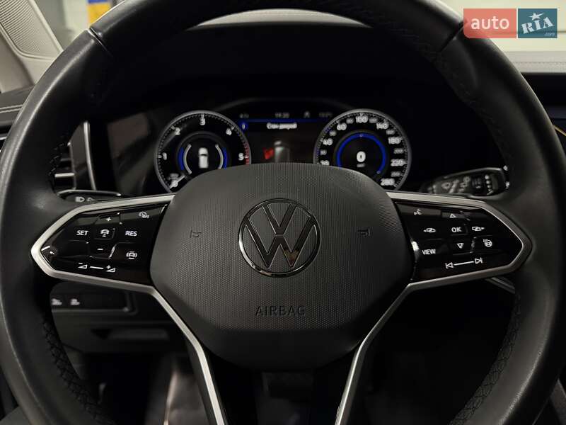 Позашляховик / Кросовер Volkswagen Touareg 2020 в Тернополі