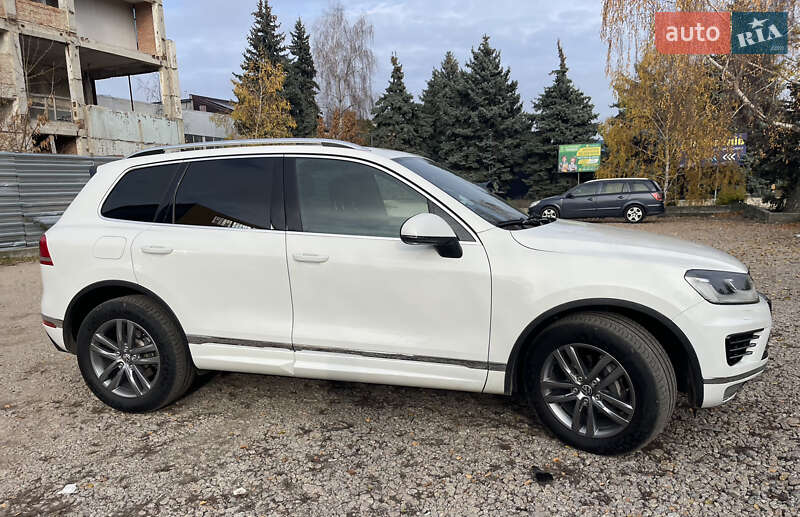 Внедорожник / Кроссовер Volkswagen Touareg 2015 в Кропивницком фото 5 Внедорожник / Кроссовер Volkswagen Touareg 2015 в Кропивницком