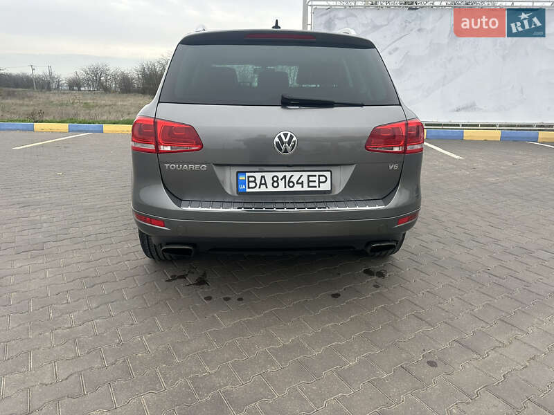 Внедорожник / Кроссовер Volkswagen Touareg 2013 в Одессе фото 8 Внедорожник / Кроссовер Volkswagen Touareg 2013 в Одессе