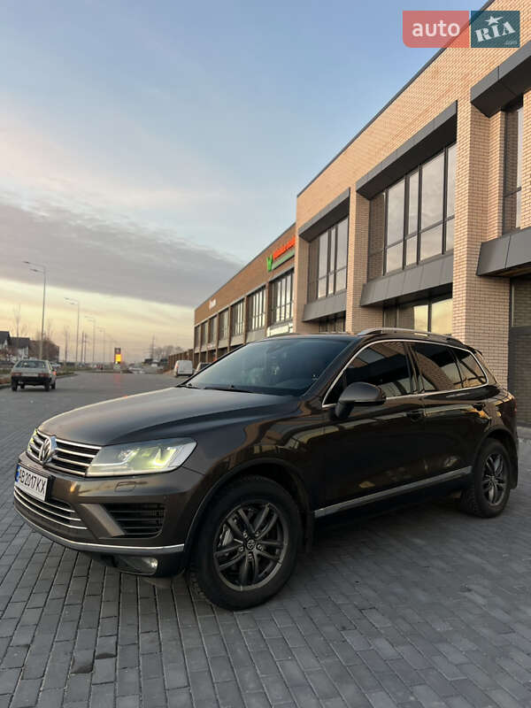 Внедорожник / Кроссовер Volkswagen Touareg 2015 в Виннице фото 20 Внедорожник / Кроссовер Volkswagen Touareg 2015 в Виннице