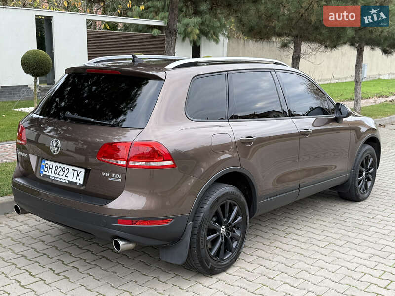 Внедорожник / Кроссовер Volkswagen Touareg 2013 в Одессе фото 5 Внедорожник / Кроссовер Volkswagen Touareg 2013 в Одессе