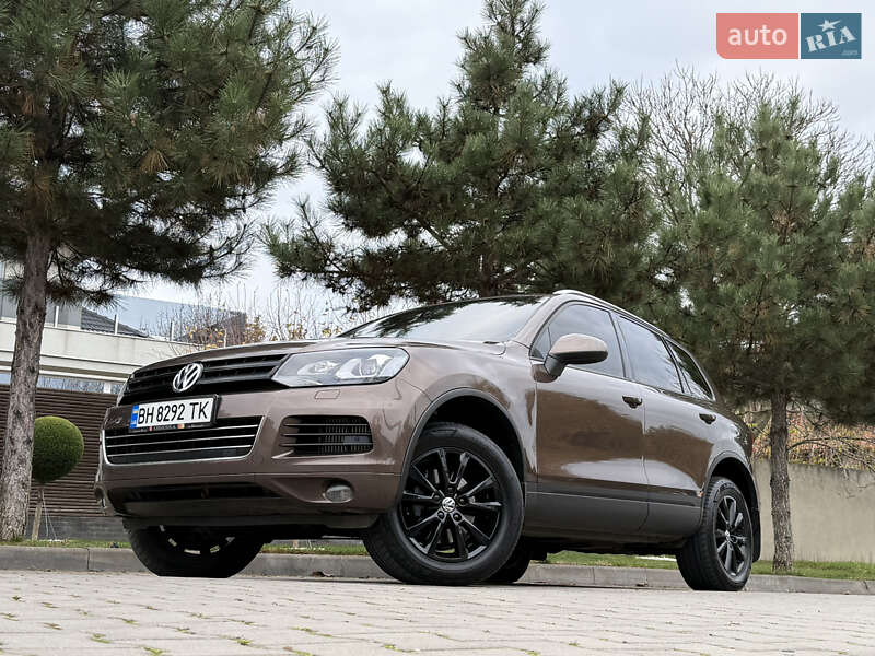 Внедорожник / Кроссовер Volkswagen Touareg 2013 в Одессе фото 24 Внедорожник / Кроссовер Volkswagen Touareg 2013 в Одессе