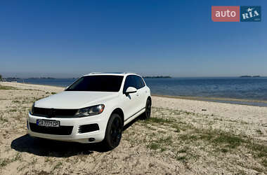 Внедорожник / Кроссовер Volkswagen Touareg 2011 в Черкассах