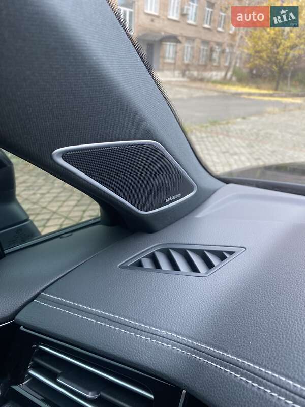 Внедорожник / Кроссовер Volkswagen Touareg 2018 в Кривом Роге фото 22 Внедорожник / Кроссовер Volkswagen Touareg 2018 в Кривом Роге