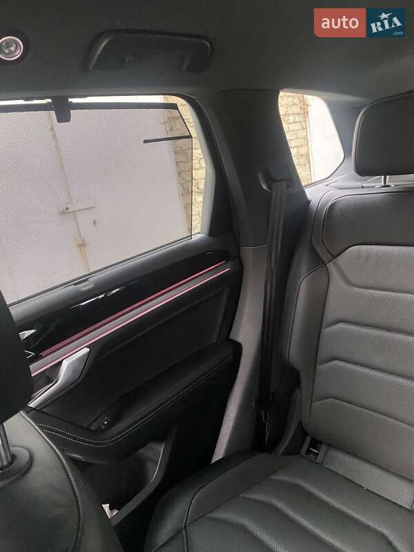 Внедорожник / Кроссовер Volkswagen Touareg 2018 в Кривом Роге фото 26 Внедорожник / Кроссовер Volkswagen Touareg 2018 в Кривом Роге