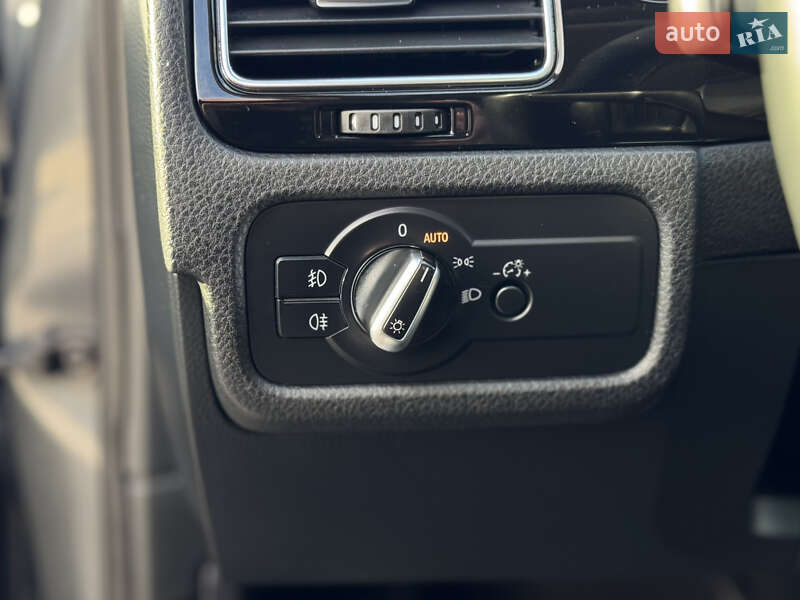 Внедорожник / Кроссовер Volkswagen Touareg 2010 в Бердичеве фото 21 Внедорожник / Кроссовер Volkswagen Touareg 2010 в Бердичеве