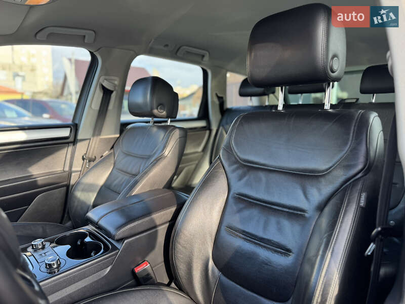 Внедорожник / Кроссовер Volkswagen Touareg 2010 в Бердичеве фото 22 Внедорожник / Кроссовер Volkswagen Touareg 2010 в Бердичеве