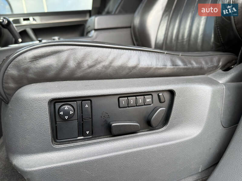 Внедорожник / Кроссовер Volkswagen Touareg 2008 в Харькове