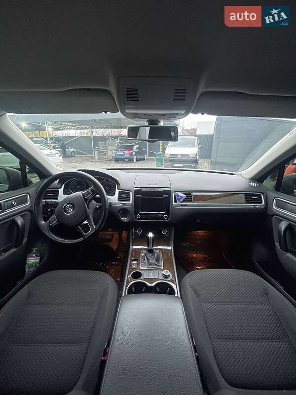 Позашляховик / Кросовер Volkswagen Touareg 2013 в Полтаві фото Позашляховик / Кросовер Volkswagen Touareg 2013 в Полтаві
