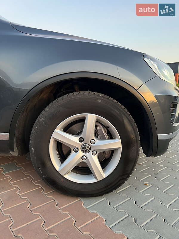 Внедорожник / Кроссовер Volkswagen Touareg 2015 в Виннице фото 23 Внедорожник / Кроссовер Volkswagen Touareg 2015 в Виннице