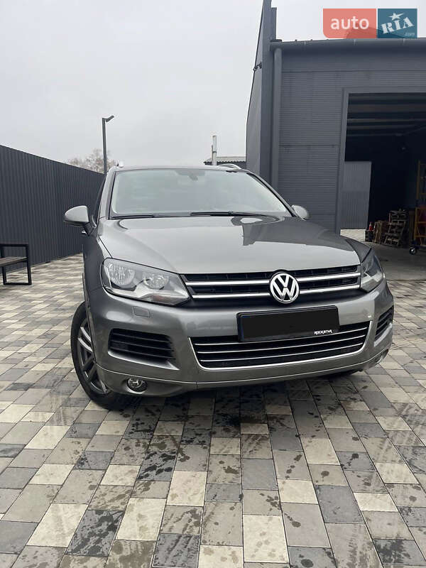Позашляховик / Кросовер Volkswagen Touareg 2013 в Полтаві фото 3 Позашляховик / Кросовер Volkswagen Touareg 2013 в Полтаві