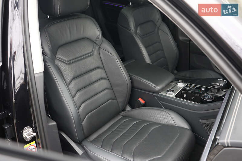 Внедорожник / Кроссовер Volkswagen Touareg 2018 в Мукачево фото 36 Внедорожник / Кроссовер Volkswagen Touareg 2018 в Мукачево