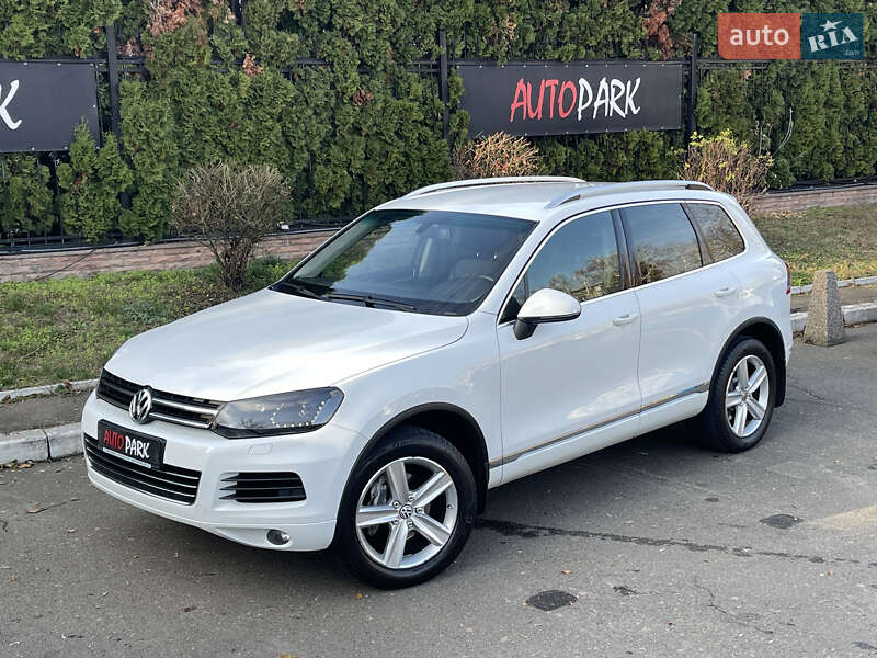Позашляховик / Кросовер Volkswagen Touareg 2013 в Києві фото 3 Позашляховик / Кросовер Volkswagen Touareg 2013 в Києві