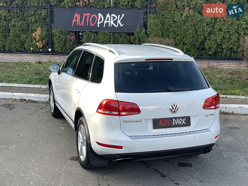 Позашляховик / Кросовер Volkswagen Touareg 2013 в Києві фото 11 Позашляховик / Кросовер Volkswagen Touareg 2013 в Києві