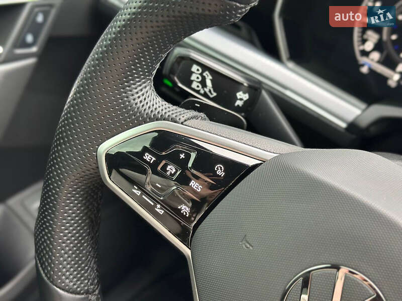 Внедорожник / Кроссовер Volkswagen Touareg 2019 в Кривом Роге