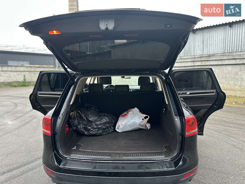 Внедорожник / Кроссовер Volkswagen Touareg 2010 в Киеве фото 25 Внедорожник / Кроссовер Volkswagen Touareg 2010 в Киеве