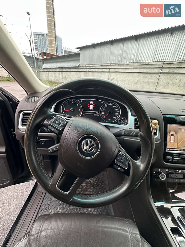 Внедорожник / Кроссовер Volkswagen Touareg 2010 в Киеве фото 31 Внедорожник / Кроссовер Volkswagen Touareg 2010 в Киеве