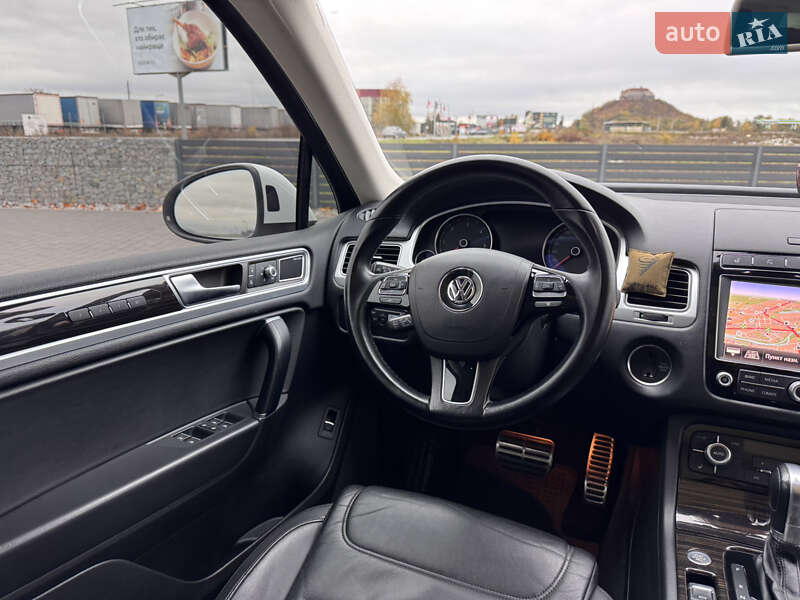 Внедорожник / Кроссовер Volkswagen Touareg 2016 в Мукачево фото 15 Внедорожник / Кроссовер Volkswagen Touareg 2016 в Мукачево