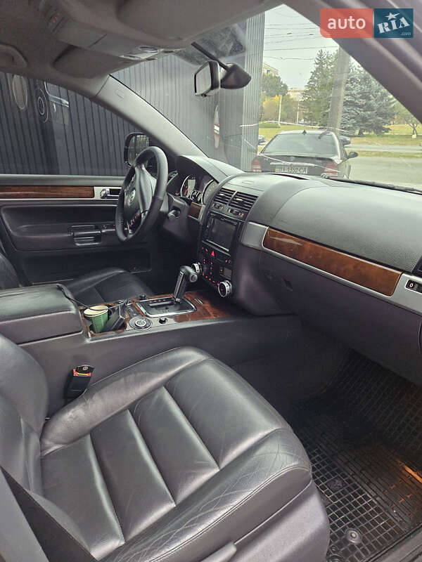 Внедорожник / Кроссовер Volkswagen Touareg 2007 в Полтаве фото 12 Внедорожник / Кроссовер Volkswagen Touareg 2007 в Полтаве