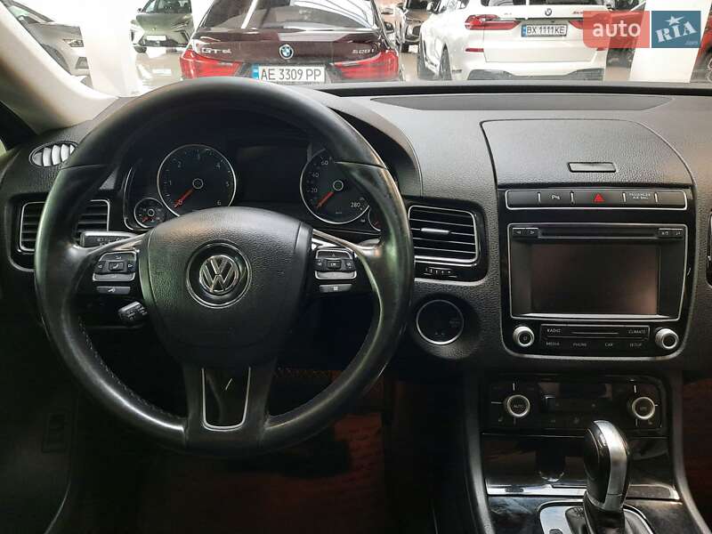Внедорожник / Кроссовер Volkswagen Touareg 2017 в Хмельницком фото 11 Внедорожник / Кроссовер Volkswagen Touareg 2017 в Хмельницком