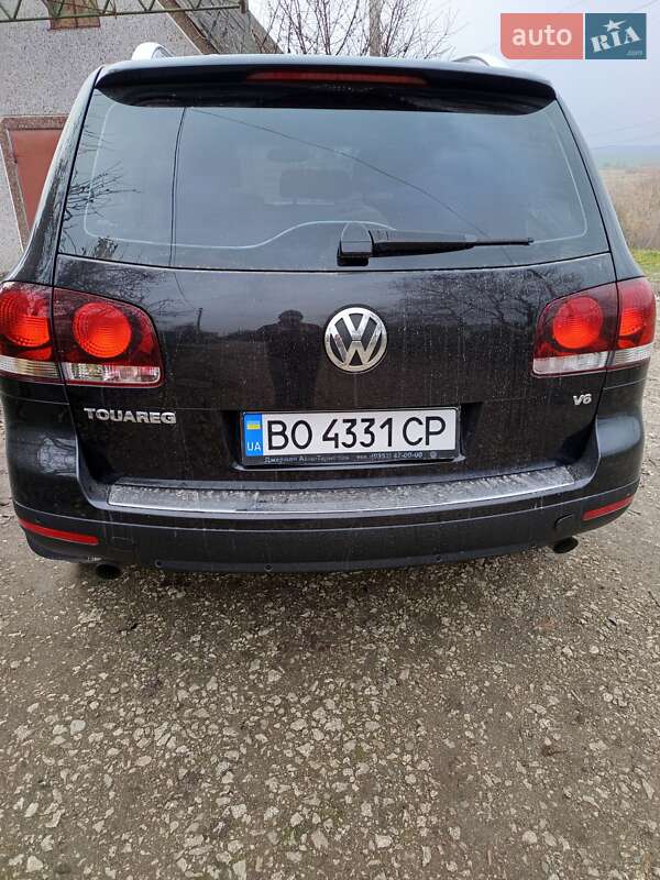 Внедорожник / Кроссовер Volkswagen Touareg 2009 в Тернополе