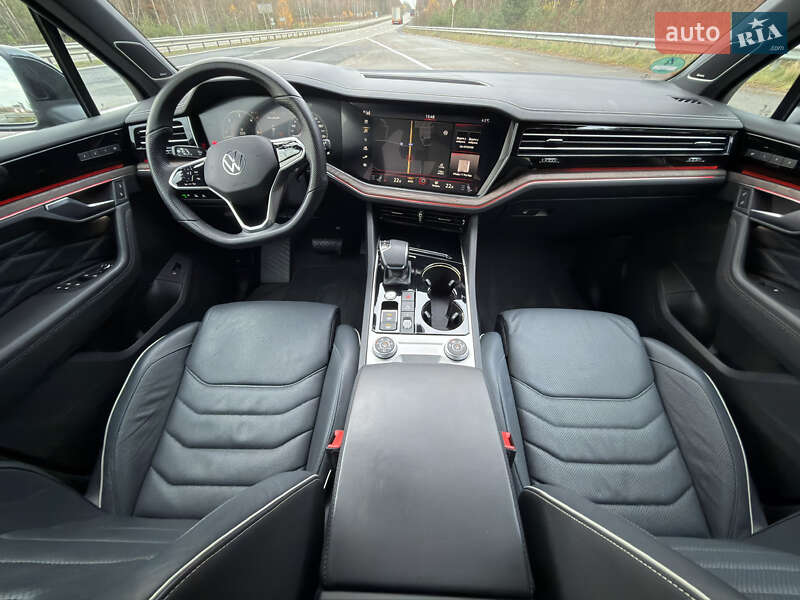 Внедорожник / Кроссовер Volkswagen Touareg 2022 в Ковеле