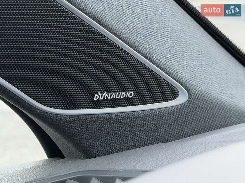 Внедорожник / Кроссовер Volkswagen Touareg 2022 в Ковеле