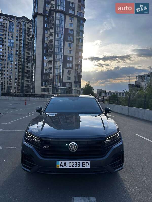 Внедорожник / Кроссовер Volkswagen Touareg 2019 в Киеве фото 2 Внедорожник / Кроссовер Volkswagen Touareg 2019 в Киеве