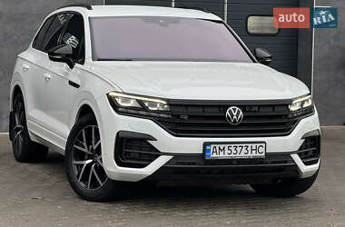 Внедорожник / Кроссовер Volkswagen Touareg 2022 в Киеве