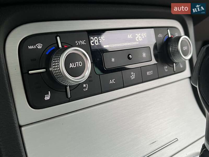 Внедорожник / Кроссовер Volkswagen Touareg 2016 в Виннице фото 38 Внедорожник / Кроссовер Volkswagen Touareg 2016 в Виннице