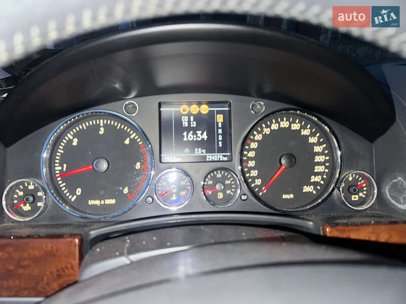 Внедорожник / Кроссовер Volkswagen Touareg 2005 в Прилуках фото 16 Внедорожник / Кроссовер Volkswagen Touareg 2005 в Прилуках