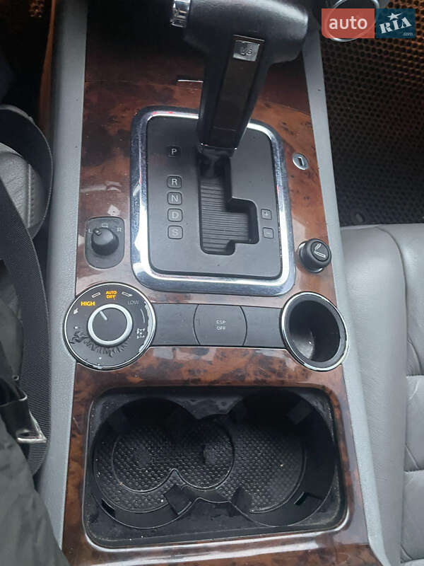 Внедорожник / Кроссовер Volkswagen Touareg 2004 в Киеве фото 11 Внедорожник / Кроссовер Volkswagen Touareg 2004 в Киеве