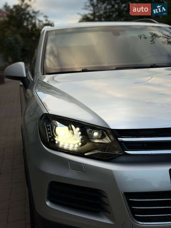 Внедорожник / Кроссовер Volkswagen Touareg 2011 в Ужгороде фото 14 Внедорожник / Кроссовер Volkswagen Touareg 2011 в Ужгороде
