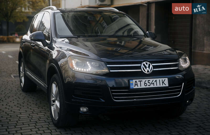 Внедорожник / Кроссовер Volkswagen Touareg 2011 в Ивано-Франковске