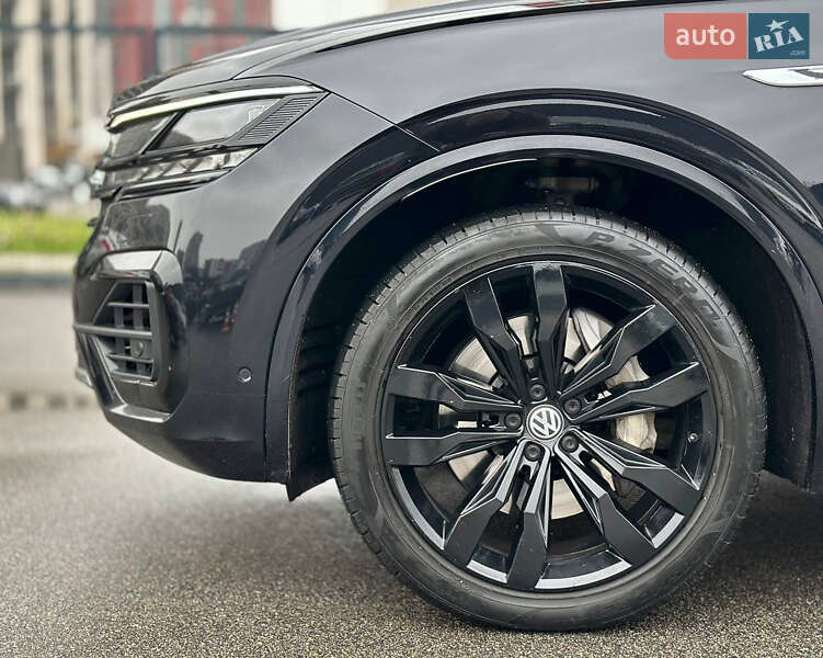 Внедорожник / Кроссовер Volkswagen Touareg 2019 в Киеве фото 14 Внедорожник / Кроссовер Volkswagen Touareg 2019 в Киеве