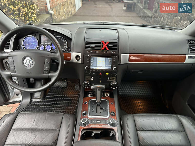 Внедорожник / Кроссовер Volkswagen Touareg 2005 в Прилуках