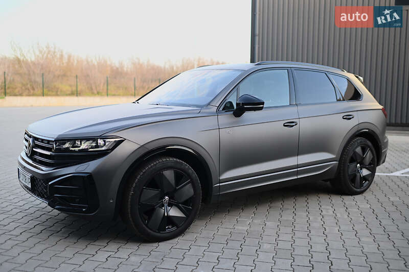 Внедорожник / Кроссовер Volkswagen Touareg 2024 в Ровно