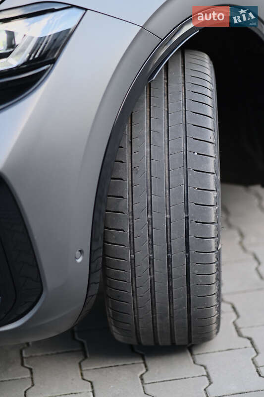 Внедорожник / Кроссовер Volkswagen Touareg 2024 в Ровно