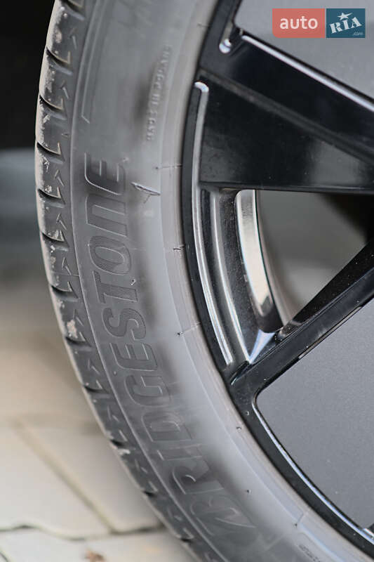 Внедорожник / Кроссовер Volkswagen Touareg 2024 в Ровно