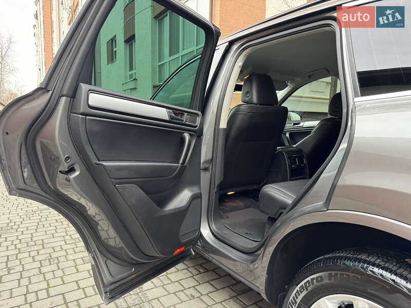 Позашляховик / Кросовер Volkswagen Touareg 2011 в Івано-Франківську фото 24 Позашляховик / Кросовер Volkswagen Touareg 2011 в Івано-Франківську