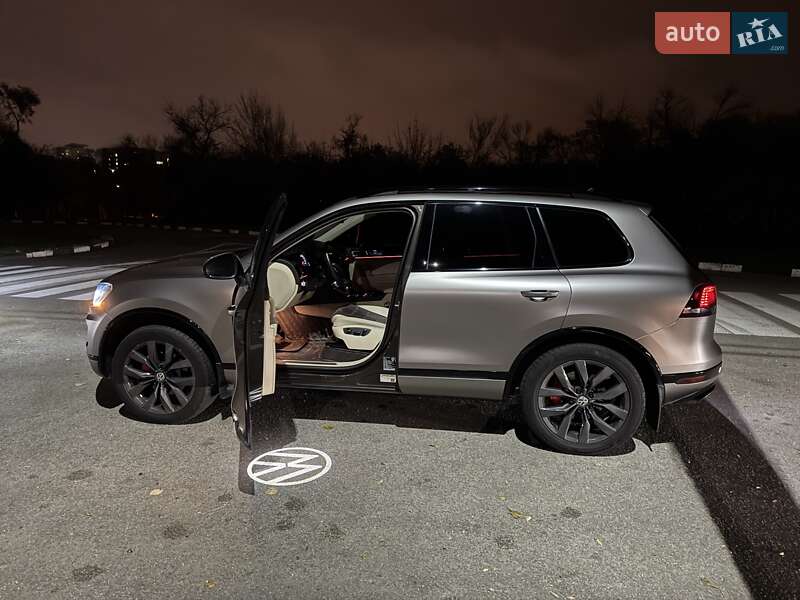 Volkswagen Touareg 2015